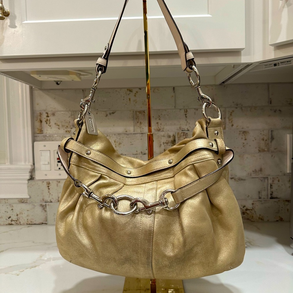 Coach soft Metallic Gold zip top Hobo H05S-8B33